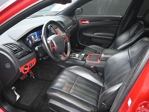 Used 2016 Chrysler 300 S w/ 300S Premium Group image 15