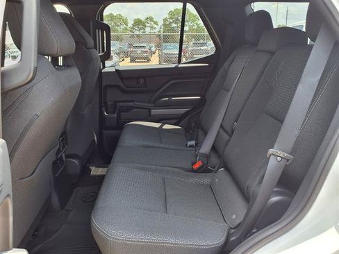 Used 2026 Toyota 4Runner SR5 AWD/4WD image 18