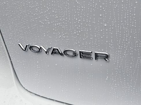 New 2026 Chrysler Voyager LX FWD image 33