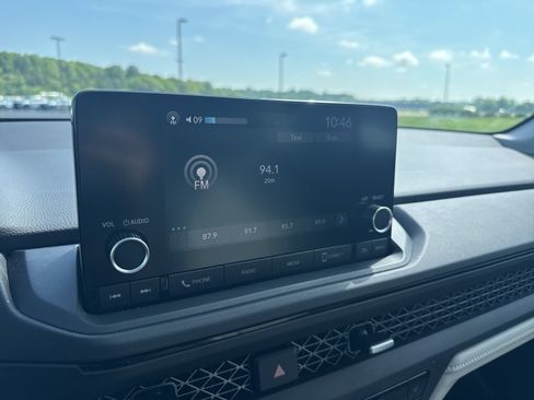 Used 2024 Honda Accord EX image 27