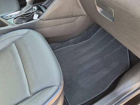 Used 2026 Buick Encore GX Sport Touring w/ Advanced Technology Package FWD image 40