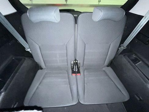 Used 2019 Kia Sorento LX image 27