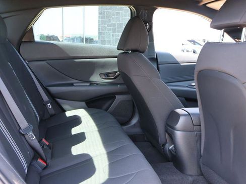 New 2026 Hyundai Elantra Sport FWD image 17