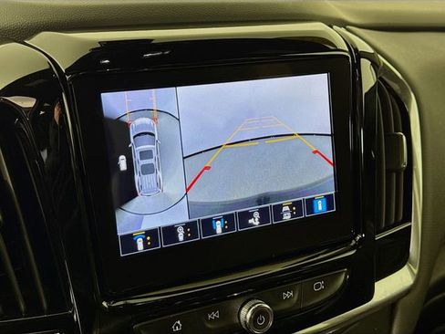 Used 2023 Chevrolet Traverse RS w/ LPO, Floor Liner Package image 17