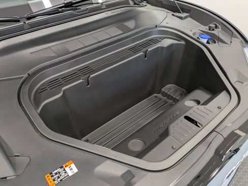 Used 2024 Ford Mustang Mach-E Premium image 30