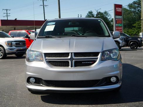 Used 2019 Dodge Grand Caravan GT FWD image 15