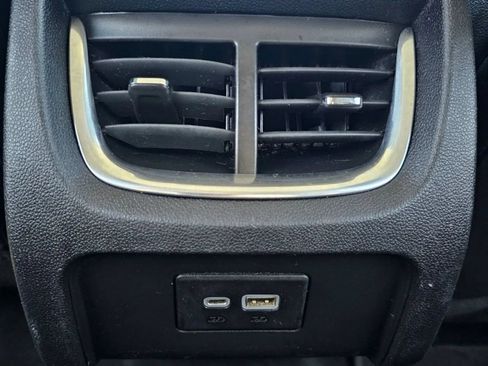 Used 2021 Chevrolet Blazer LT AWD/4WD image 11