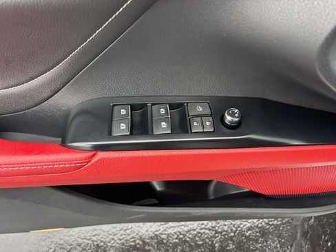 Used 2018 Toyota Camry XSE image 15