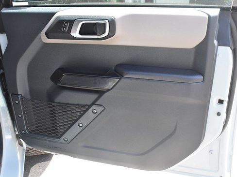 Used 2024 Ford Bronco Wildtrak AWD/4WD image 28