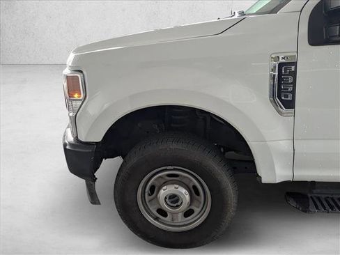 Used 2022 Ford F350 XL w/ Power Equipment Group image 8