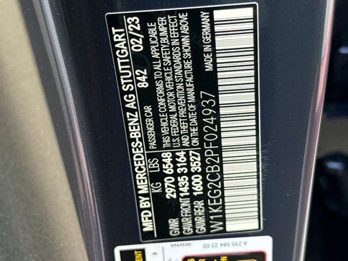 Used 2023 Mercedes-Benz EQE 500 4MATIC Sedan image 28