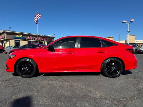 Used 2023 Honda Civic Sport image 8