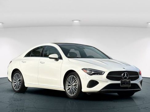 Certified 2025 Mercedes-Benz CLA 250 4MATIC image 9