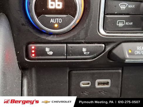 Certified 2021 Chevrolet Suburban Z71 w/ Z71 Signature Package image 28