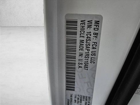 Used 2024 Jeep Wagoneer L 4WD w/ Premium Group I image 24