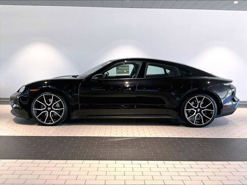 New 2026 Porsche Taycan RWD image 2