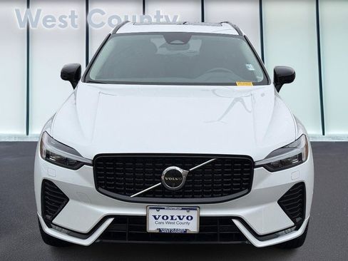 Certified 2024 Volvo XC60 B5 Plus w/ Protection Package Premier image 10