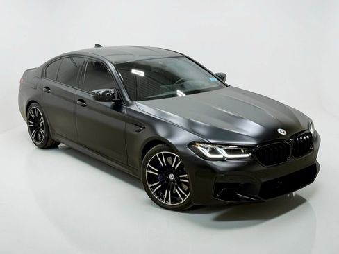 Used 2023 BMW M5 image 13