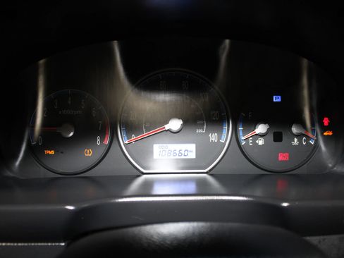 Used 2009 Hyundai Santa Fe GLS FWD image 11