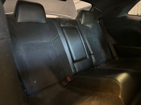 Used 2019 Dodge Challenger R/T Scat Pack w/ Shaker Package RWD image 24