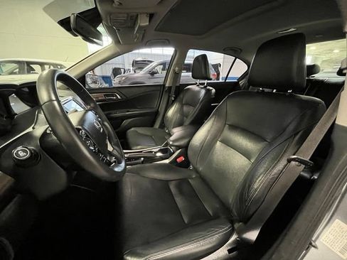 Used 2016 Honda Accord EX-L image 21