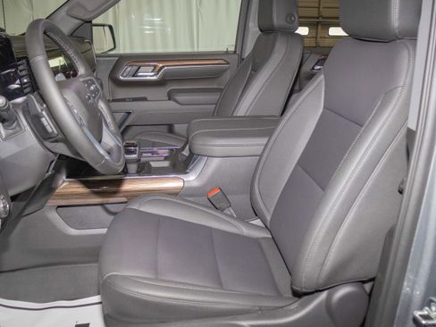 New 2026 Chevrolet Silverado 1500 LT Trail Boss w/ Convenience Package II AWD/4WD image 9