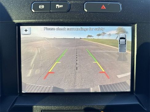 Certified 2017 Ford F250 Platinum image 20