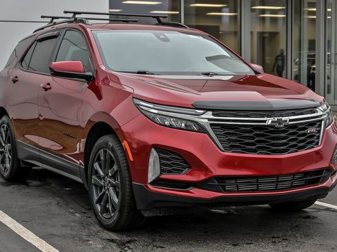 Used 2023 Chevrolet Equinox RS AWD/4WD image 12