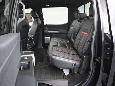 Used 2022 Ford F150 Lariat w/ Equipment Group 502A High AWD/4WD image 10