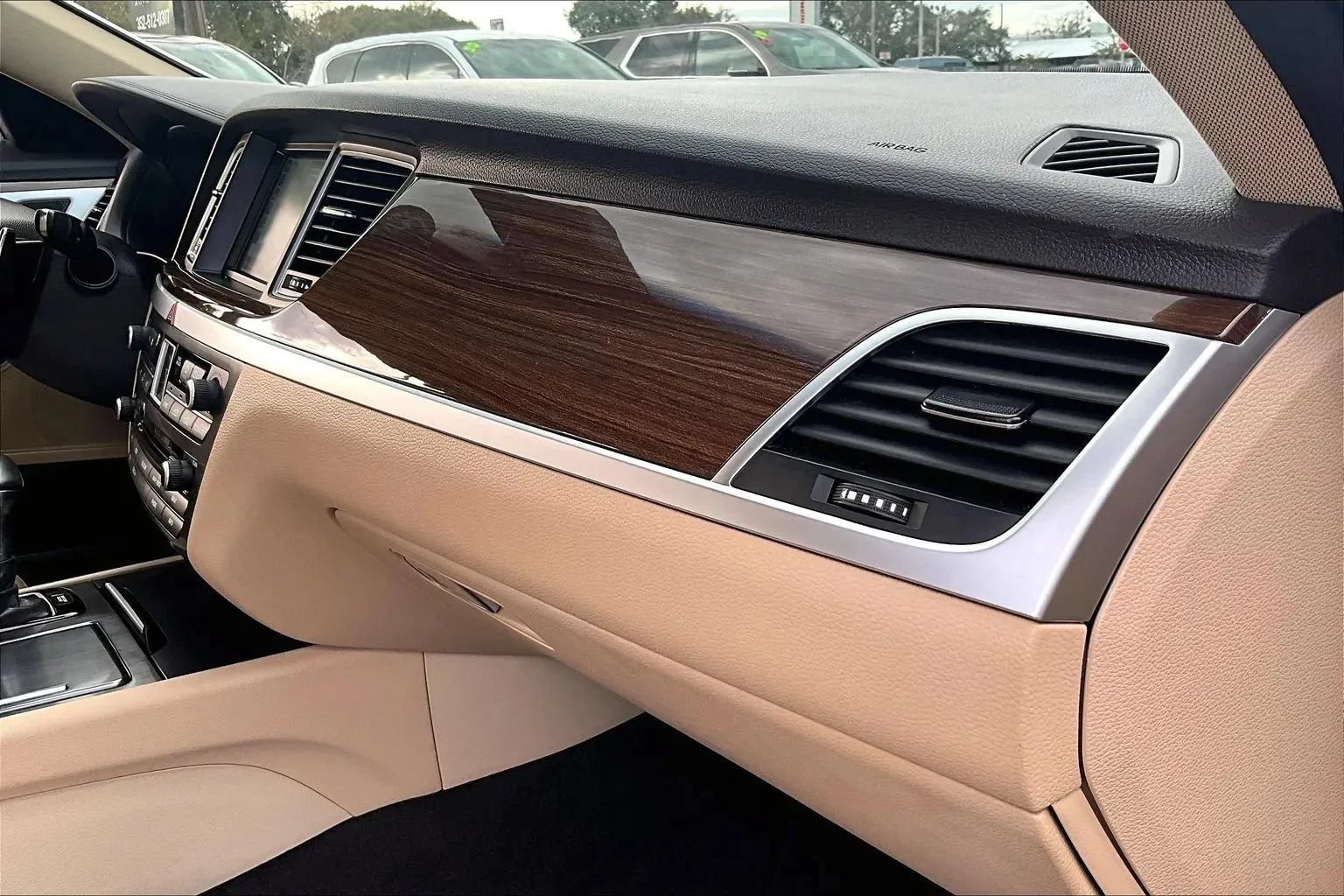 Used 2018 Genesis G80 3.8 RWD image 31