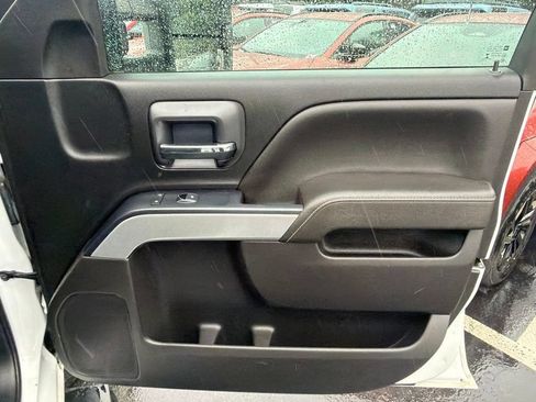 Used 2018 Chevrolet Silverado 1500 LT w/ All Star Edition AWD/4WD image 8
