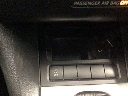 Used 2014 Volkswagen Golf TDI FWD image 16