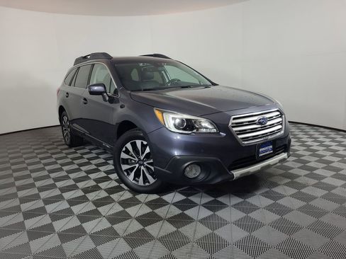 Used 2017 Subaru Outback 2.5i Limited AWD/4WD image 1