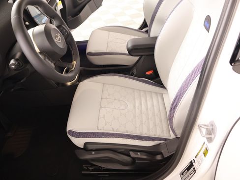 New 2026 MINI Cooper 4-Door Hardtop FWD image 10