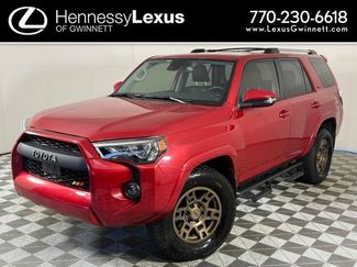 Used 2020 Toyota 4Runner SR5 Premium w/ Moonroof Package RWD video 1