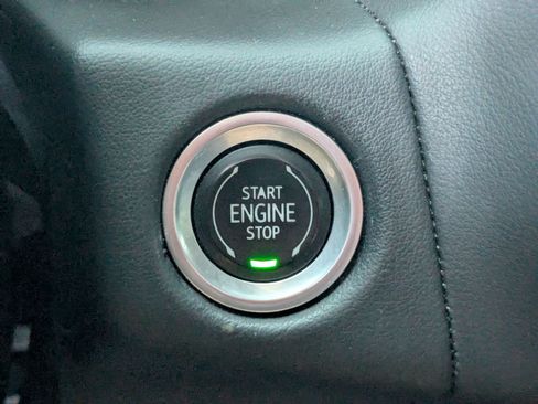 Used 2023 Chevrolet Tahoe RST AWD/4WD image 22