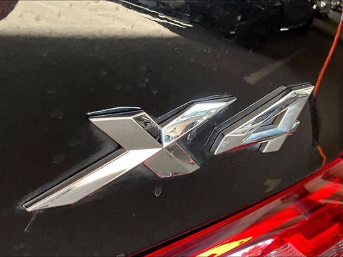 Used 2016 BMW X4 xDrive28i image 9