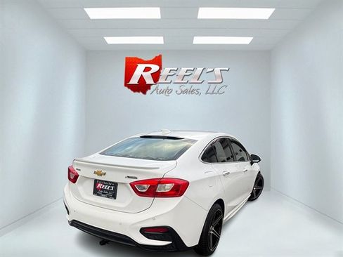Used 2016 Chevrolet Cruze Premier FWD image 32