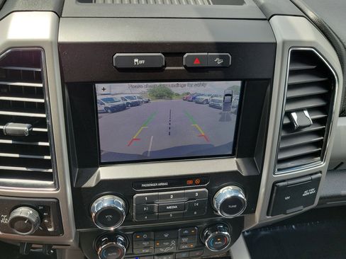 Used 2019 Ford F250 Lariat w/ Lariat Ultimate Package AWD/4WD image 25