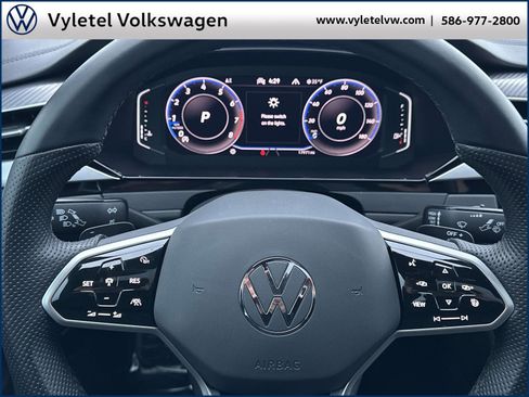 Certified 2023 Volkswagen Arteon SEL image 22