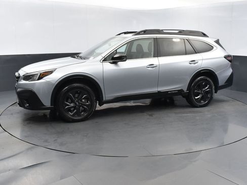 Used 2020 Subaru Outback Onyx Edition XT image 5