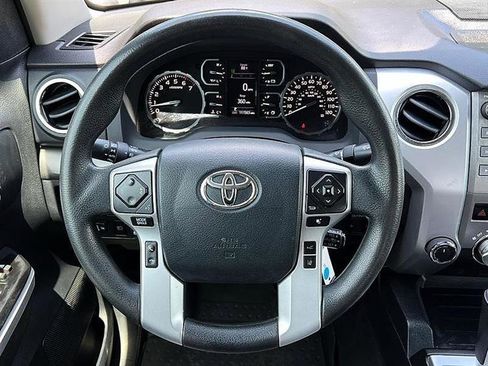 Used 2019 Toyota Tundra SR5 w/ SR5 Upgrade Package AWD/4WD image 20