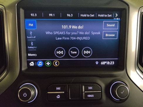 Used 2019 Chevrolet Silverado 1500 LT w/ All-Star Edition AWD/4WD image 25