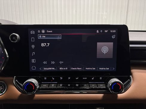 New 2025 GMC Canyon AT4 w/ Technology Plus Package image 11