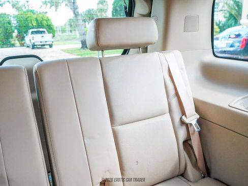 Used 2009 Cadillac Escalade AWD image 62