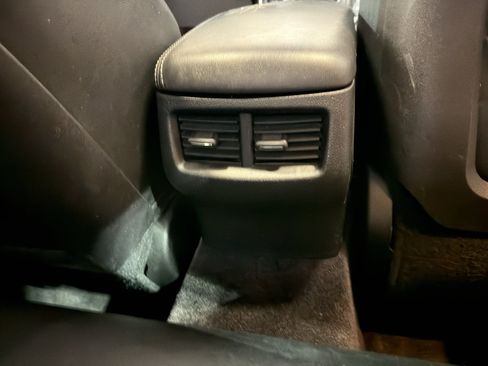 Used 2018 Dodge Challenger SXT Plus RWD image 29