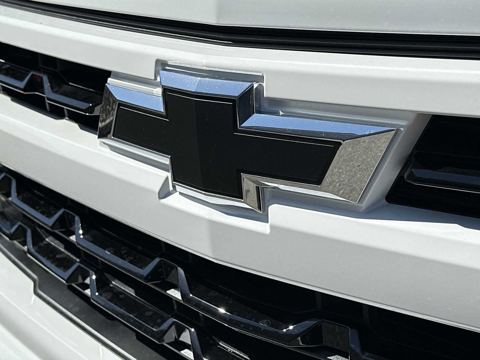 New 2026 Chevrolet Silverado 1500 RST w/ LPO, Dark Essentials Package RWD image 10