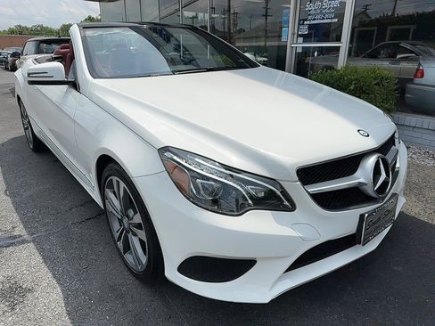 Used 2017 Mercedes-Benz E 400 Cabriolet image 2