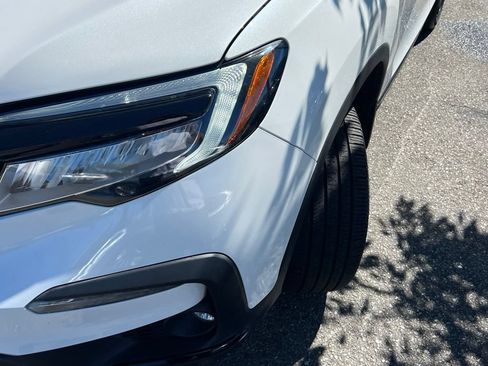 Used 2021 Honda Pilot Black Edition image 3