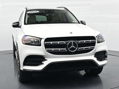 Used 2022 Mercedes-Benz GLS 450 4MATIC image 10